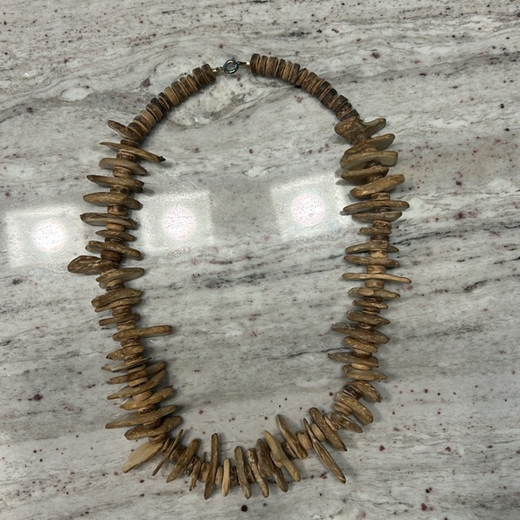 Vintage Raw Coconut Shell Necklace - Picture 2 of 7